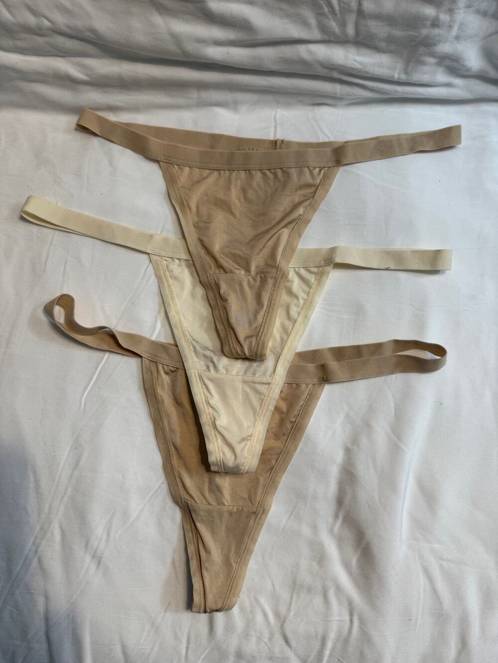 NWOT 3 Maidenform Vintage 90’s Nude Tone Thong Panties - OS